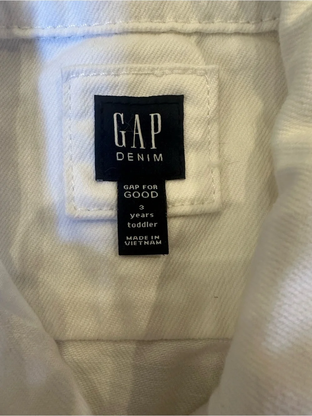GAP toddler White Denim Jacket - Button-Front Jean Jacket